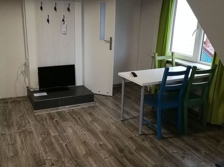 פנסיון Mieta I Woda