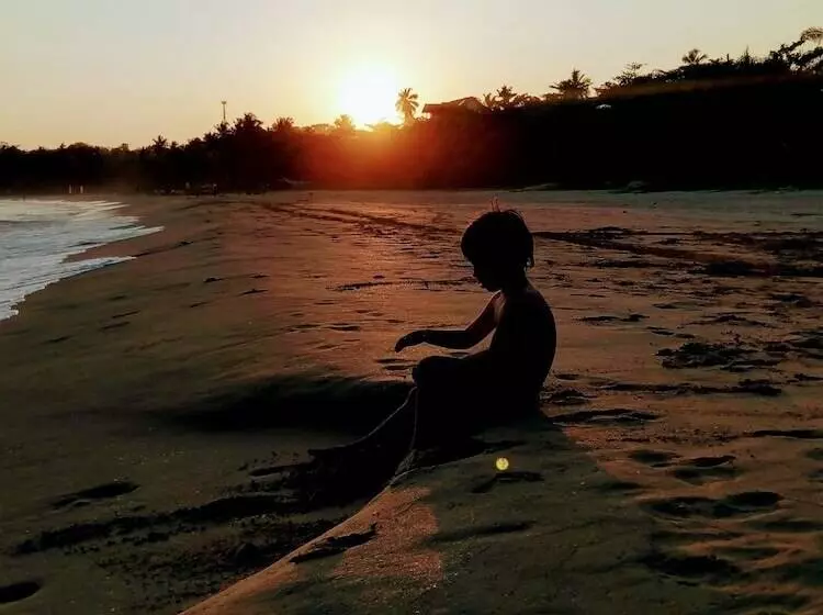 Majatalo Paradise Beach House