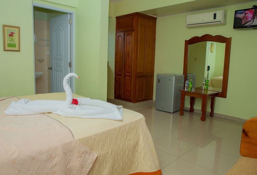 Aparta Hotel Don Olivo