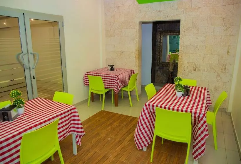 Aparta Hotel Don Olivo