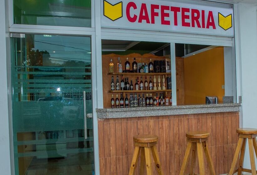 Aparta Hotel Don Olivo