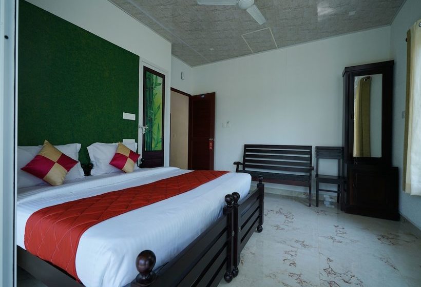 مبيت وإفطار Cardamam County By Oyo Rooms