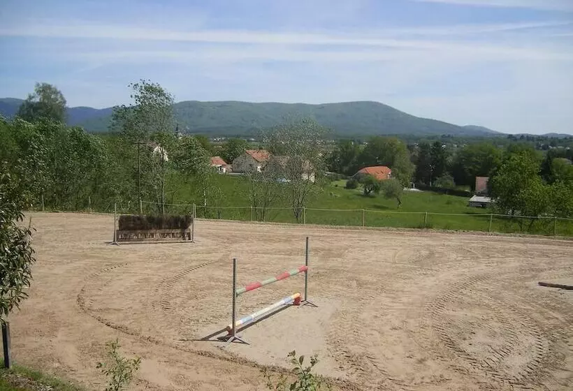 Aamiaismajoitus (B&B) Chambres D Hôtes Equinoxe