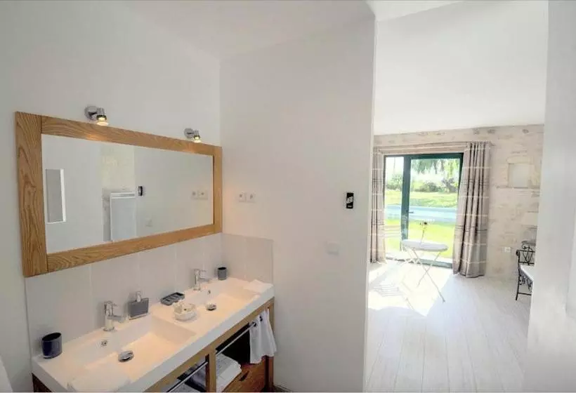 Aamiaismajoitus (B&B) Ferme De L Ereau