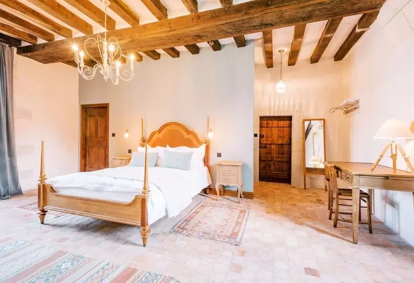 Aamiaismajoitus (B&B) Manoir De Jouralem