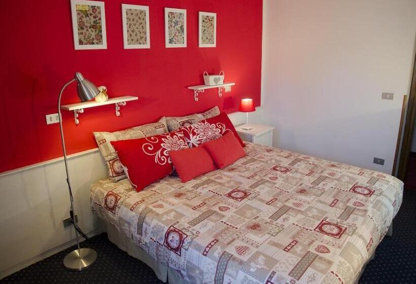 هتل Albergo Al Sole