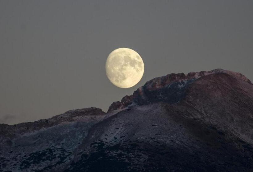 هتل Albergo Al Sole