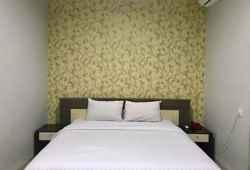 ホテル Callista Lahat