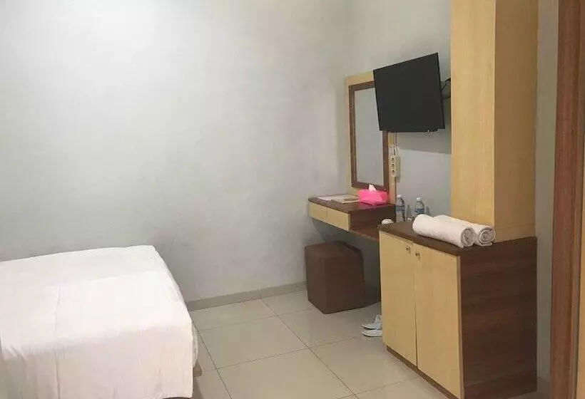 ホテル Callista Lahat