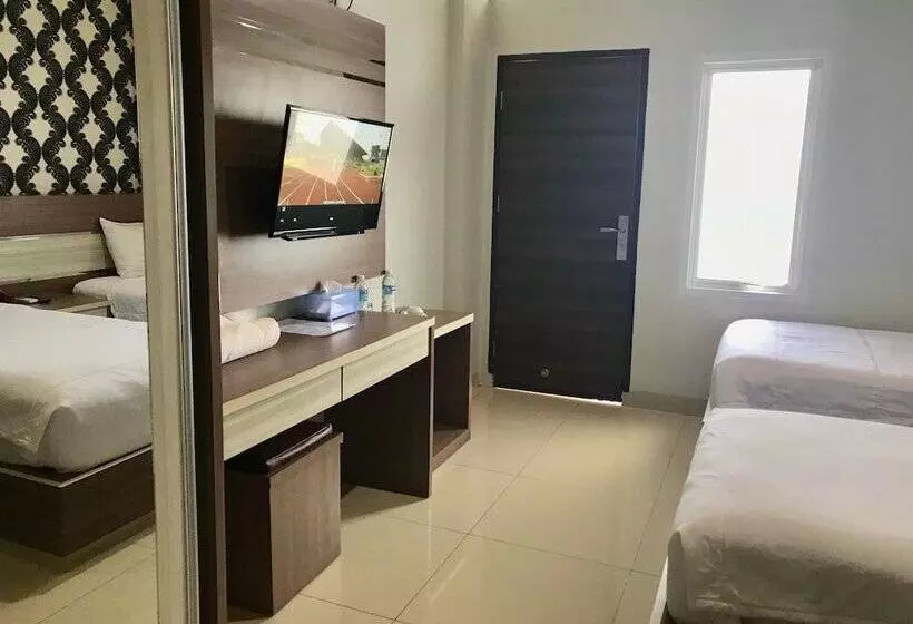 ホテル Callista Lahat