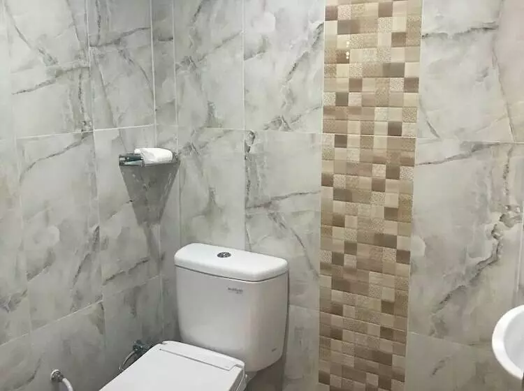 ホテル Callista Lahat