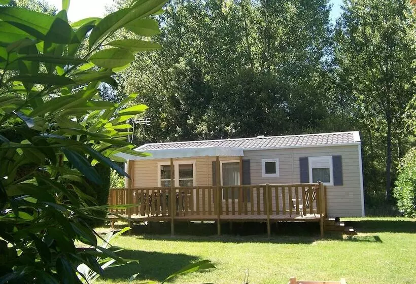 Hotelli Camping Les Terrasses De Rivarennes