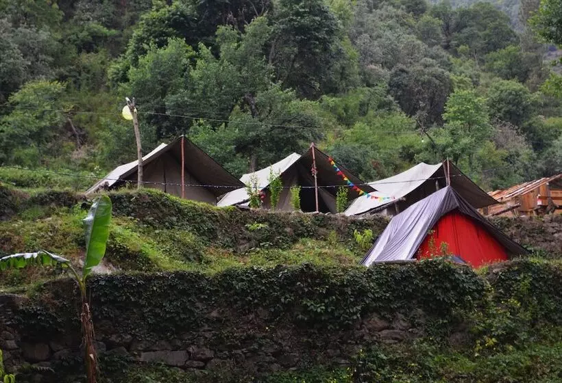 هتل Escape Tribal Camps