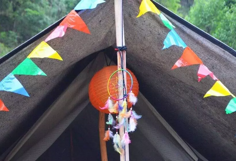 هتل Escape Tribal Camps