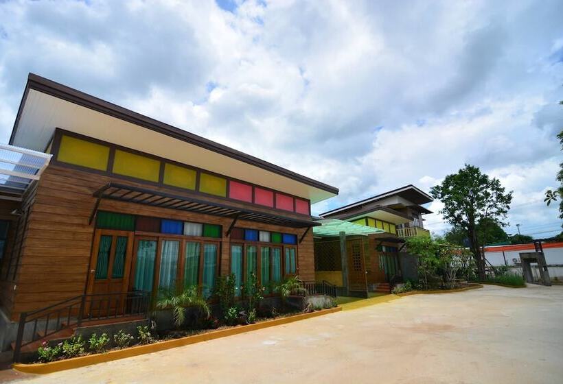 Отель Reuan Napasorn