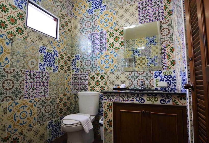 Отель Reuan Napasorn