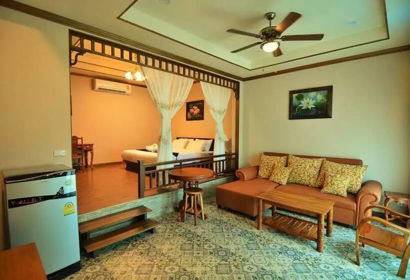 Hotelli Reuan Napasorn