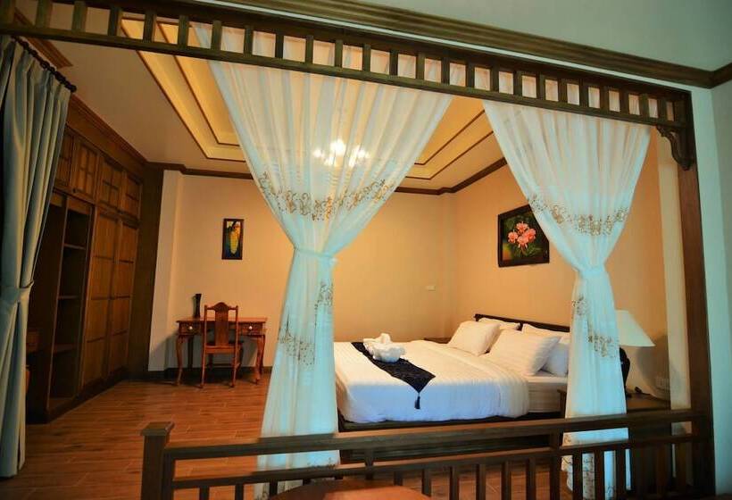 Отель Reuan Napasorn