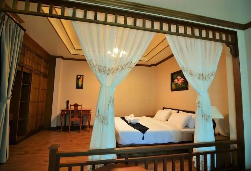 Hotelli Reuan Napasorn