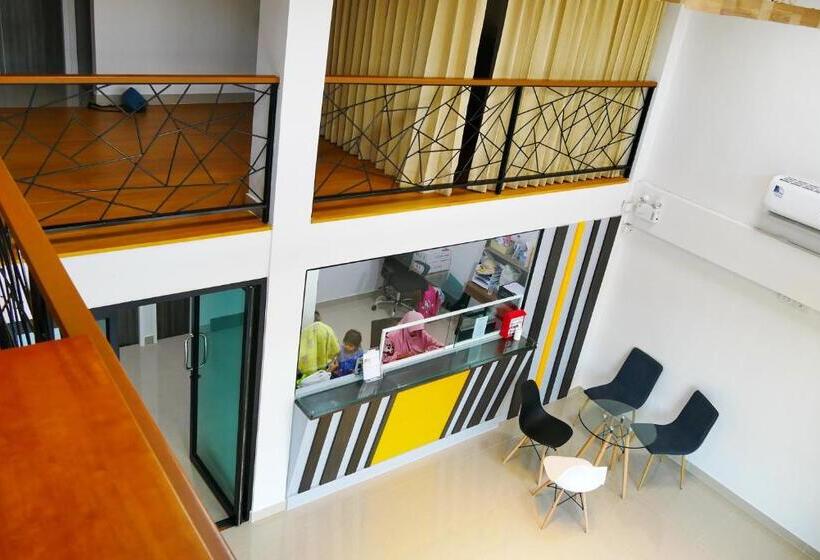 בית מלון כפרי Riski Residence Bangbuathong