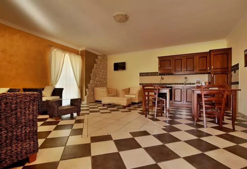 田舎風ホテル La Gioiosa Agriturismo