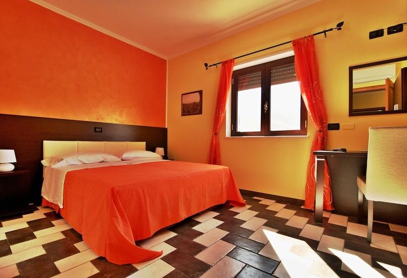 בית מלון כפרי La Gioiosa Agriturismo