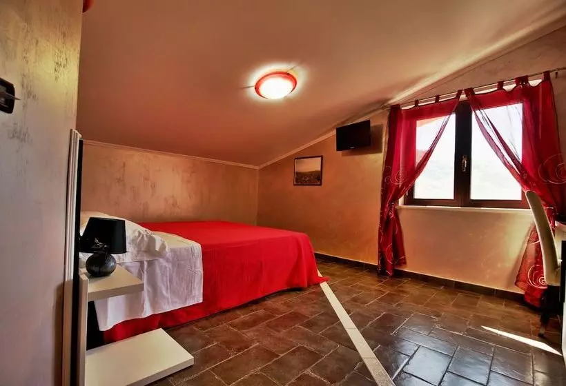 田舎風ホテル La Gioiosa Agriturismo
