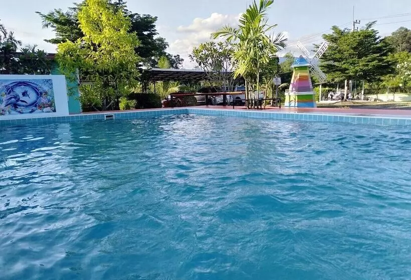 ホテル Sangvimarn Resort