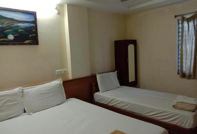 ホテル Shubhanga Residency