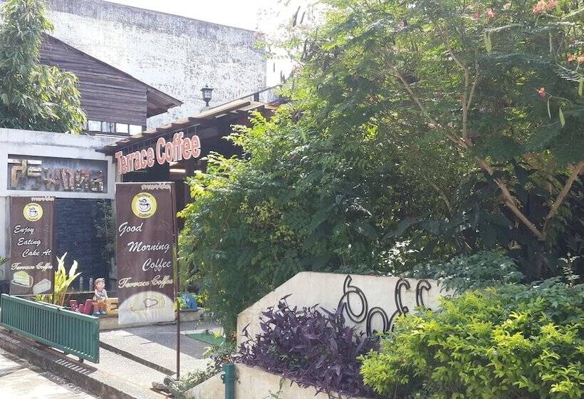 Отель Sirimongkol