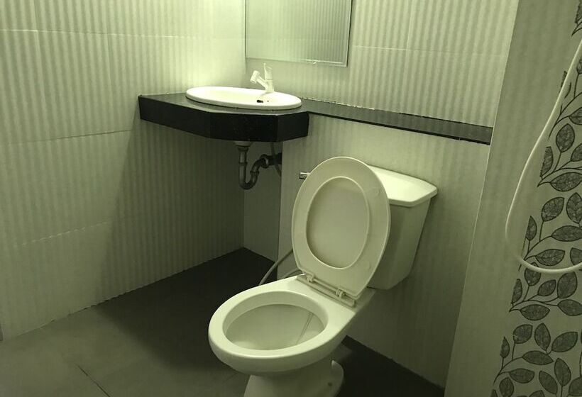 Отель Sirimongkol