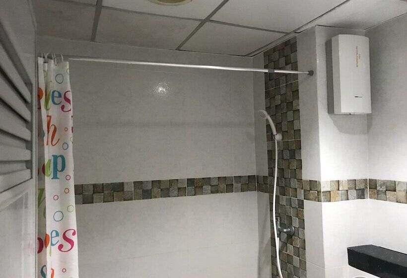 Отель Sirimongkol