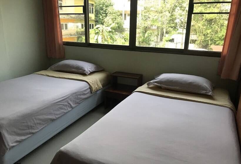 Отель Sirimongkol