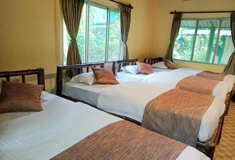 Hotel Sunderban Tiger Camp