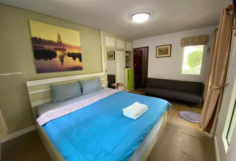 Hotelli Villa Rayonghouse