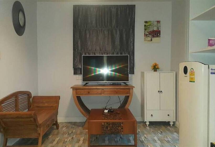 Отель Villa Rayonghouse