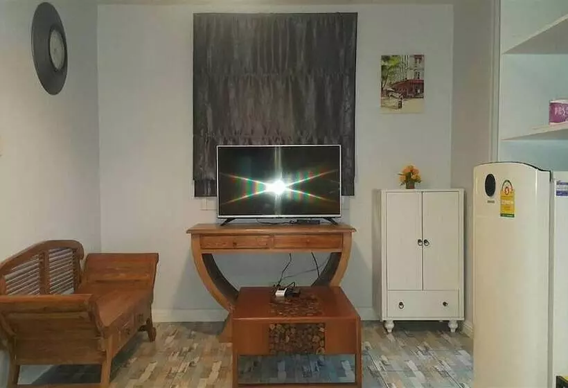 Hotelli Villa Rayonghouse