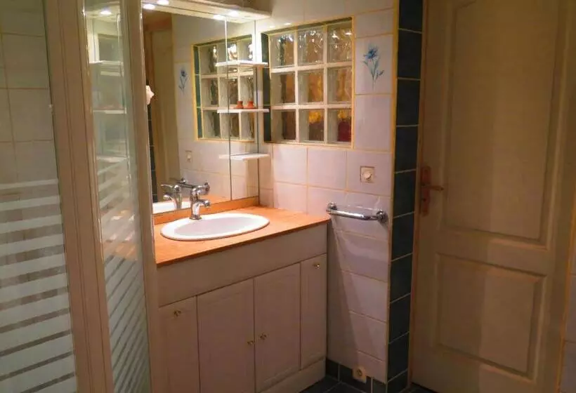 Majatalo Au Verger De Marcilly