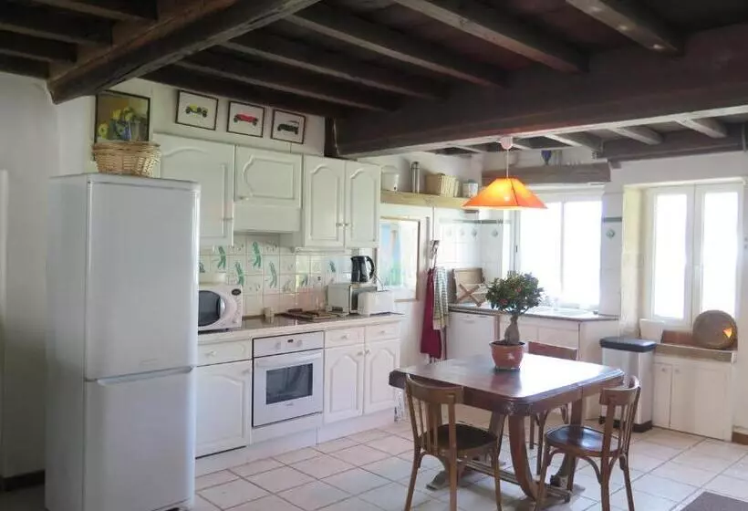 Majatalo Au Verger De Marcilly