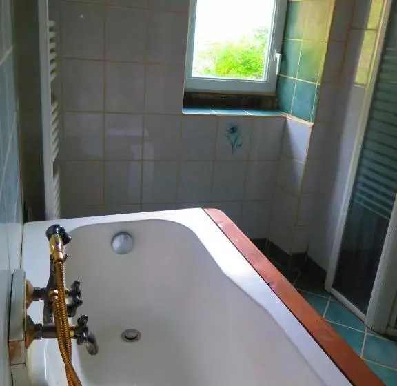 Majatalo Au Verger De Marcilly