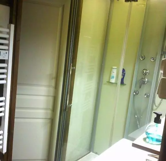 Majatalo Au Verger De Marcilly