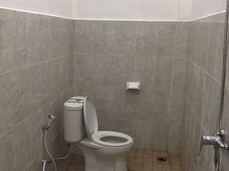 膳宿费 D'reborn Guest House