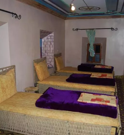 Majatalo Kasbah Ait Bouguemez