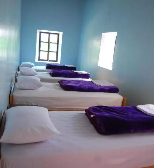 Majatalo Kasbah Ait Bouguemez