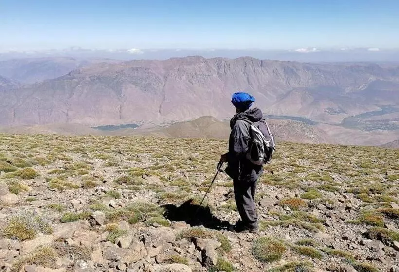 Majatalo Kasbah Ait Bouguemez