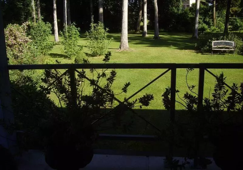 Majatalo La Grange Des Marettes