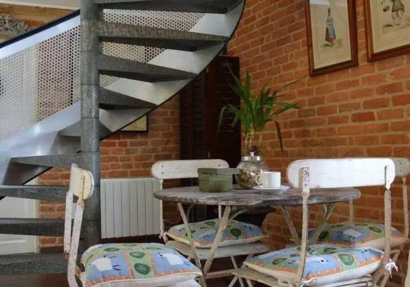 Majatalo La Grange Des Marettes