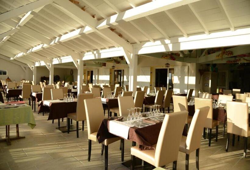 مبيت وإفطار Domaine Du Mont Monnet Chambre D Hôtes & Gîte