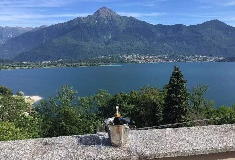 Aamiaismajoitus (B&B) Villa Très Jolie