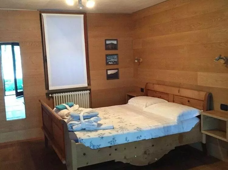 Aamiaismajoitus (B&B) Villa Très Jolie